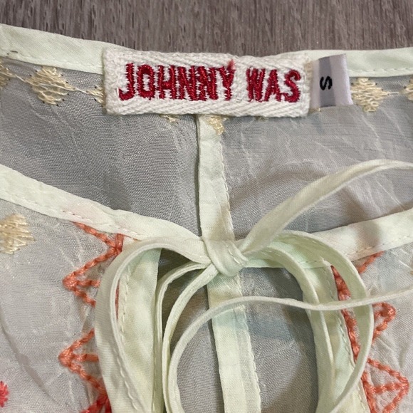 Johnny Was Womens Embroidered Tunic Top Flowers Pale Yellow Size Small - Picture 8 of 11
